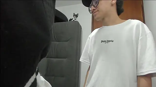 TommyGun 22 online show from March 2026 12:00:01 AM