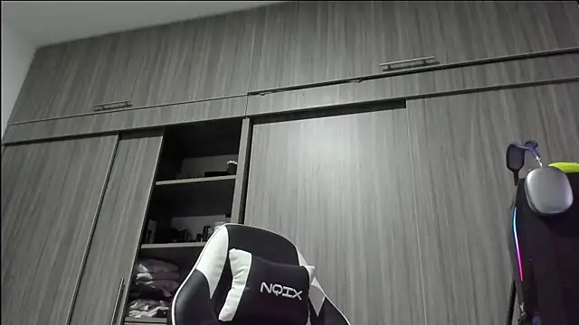 TommyGun 22 online show from April 2026 12:06:02 AM