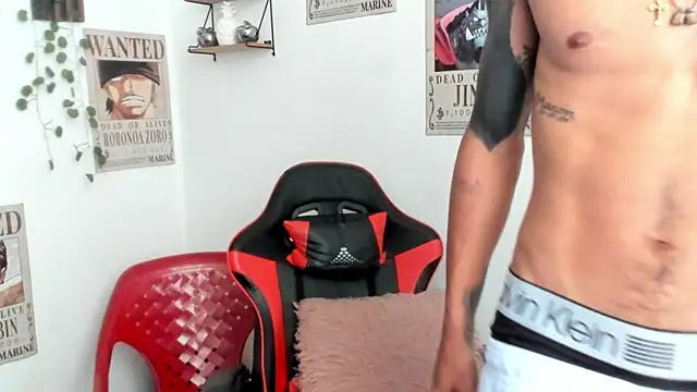 Snapshot of TommyGun_22 chatting on September 2025 07:03:02 PM TommyGun 22 online show from September 2025 07:03:02 PM