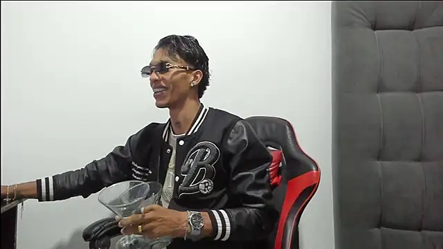 TommyGun 22 online show from March 2026 11:49:01 PM