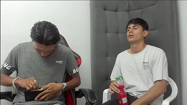 TommyGun 22 online show from February 2026 12:43:01 AM