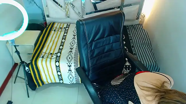 Salome Milf202 online show from November 2025 03:32:02 AM