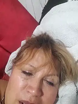 Snapshot of Kazsandraa chatting on June 2026 11:32:01 PM Kazsandraa online show from June 2026 11:32:01 PM
