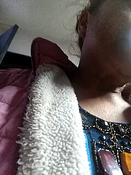 Kazsandraa online show from March 2026 11:10:01 PM