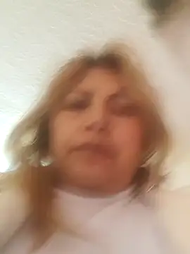 Snapshot of Kazsandraa chatting on June 2026 04:15:02 PM Kazsandraa online show from June 2026 04:15:02 PM