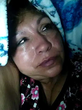 Snapshot of Kazsandraa chatting on September 2025 12:00:02 PM Kazsandraa online show from September 2025 12:00:02 PM