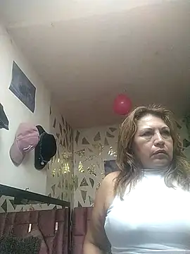 Kazsandraa online show from February 2026 03:30:02 AM