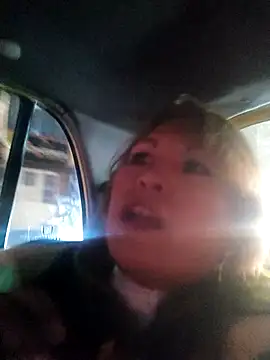 Snapshot of Kazsandraa chatting on October 2025 02:35:02 AM Kazsandraa online show from October 2025 02:35:02 AM