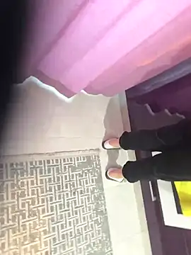 Snapshot of Soinanai chatting on October 2025 02:49:02 PM Soinanai online show from October 2025 02:49:02 PM