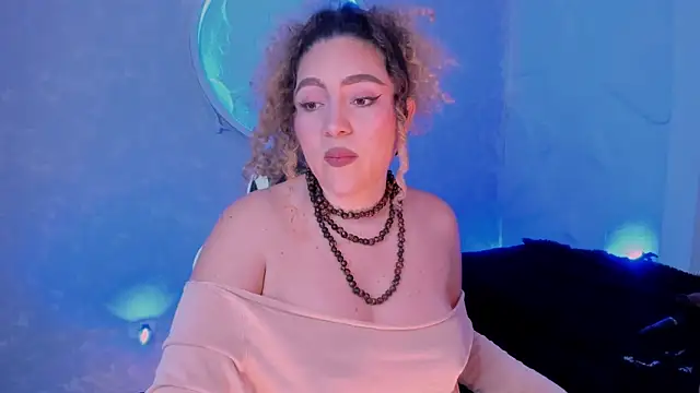 Kateryn  online show from November 2025 08:24:01 PM