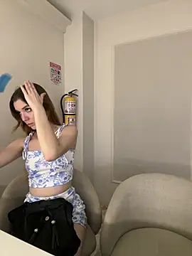 samantha kevin online show from October 2025 04:35:01 AM