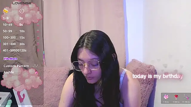 lessliee22  online show from May 2026 06:20:02 AM