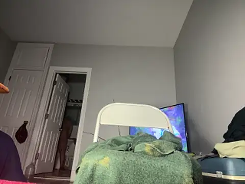 ChiRaqb8 online show from February 2026 01:28:01 AM