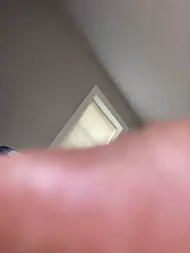 ChiRaqb8 online show from October 2025 08:21:01 PM