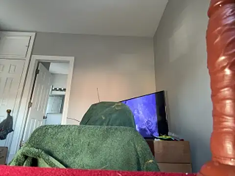 ChiRaqb8 online show from February 2026 04:15:02 PM