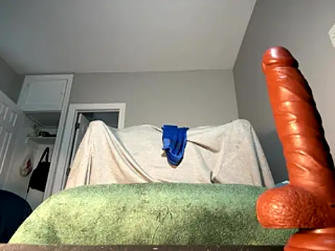 ChiRaqb8 online show from October 2025 10:55:02 PM