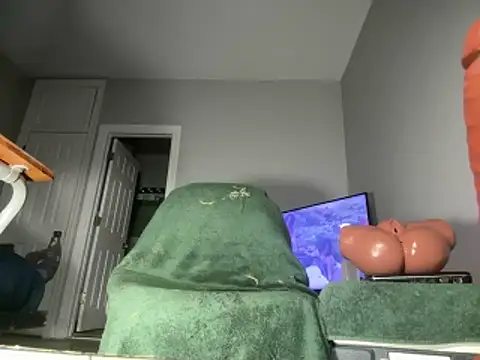 ChiRaqb8 online show from March 2026 08:05:02 AM