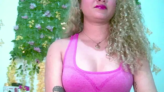 Crysrus online show from May 2026 01:16:02 AM