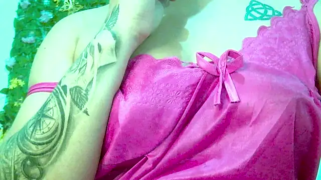 Crysrus online show from May 2026 02:05:02 AM
