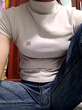 Cute lady99 online show from December 2025 02:11:02 AM