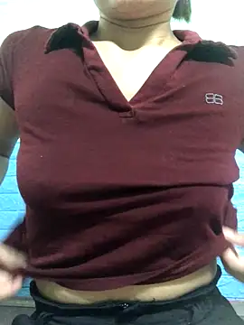 Snapshot of Cute_lady99 chatting on September 2025 05:03:01 AM Cute lady99 online show from September 2025 05:03:01 AM