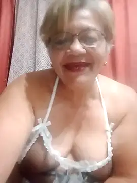 Snapshot of Madrastrahot69 chatting on October 2025 04:58:02 AM Madrastrahot69 online show from October 2025 04:58:02 AM