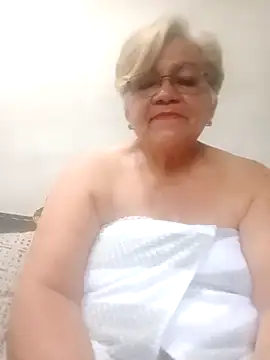 Snapshot of Madrastrahot69 chatting on September 2025 08:54:01 PM Madrastrahot69 online show from September 2025 08:54:01 PM