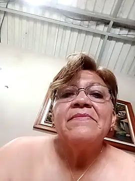 Madrastrahot69 online show from November 2025 03:38:02 PM