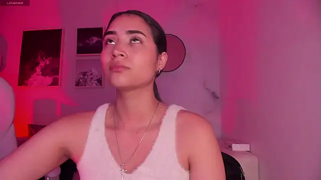 lara madisson online show from October 2025 04:28:02 AM