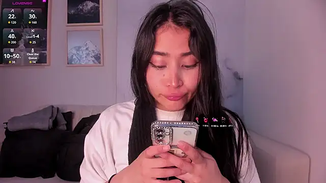 lara madisson online show from September 2025 05:40:01 AM