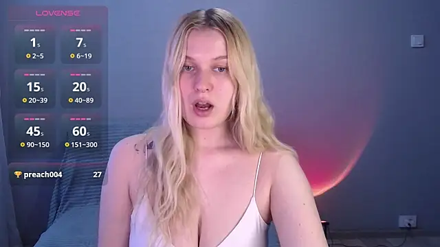 EmiliaDuchess online show from May 2026 01:36:02 PM