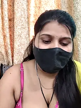 Hotty-simran online show from December 2025 04:36:02 AM