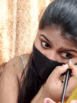 Hotty-simran online show from February 2026 04:32:01 AM