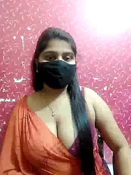 Snapshot of Hotty-simran chatting on March 2025 04:28:02 AM Hotty-simran online show from March 2025 04:28:02 AM