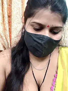 Hotty-simran online show from December 2025 04:28:01 AM