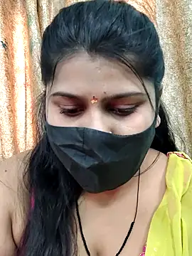 Hotty-simran online show from December 2025 04:45:01 AM