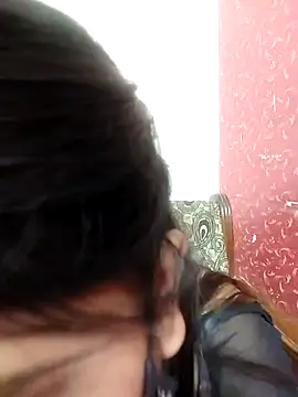 Snapshot of Hotty-simran chatting on March 2025 07:35:01 AM Hotty-simran online show from March 2025 07:35:01 AM