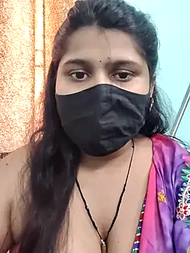 Snapshot of Hotty-simran chatting on September 2025 04:45:01 AM Hotty-simran online show from September 2025 04:45:01 AM