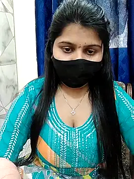 Snapshot of Hotty-simran chatting on February 2025 04:41:01 AM Hotty-simran online show from February 2025 04:41:01 AM