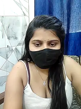 Snapshot of Hotty-simran chatting on February 2025 07:23:01 AM Hotty-simran online show from February 2025 07:23:01 AM