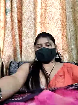 Hotty-simran online show from November 2025 04:34:02 AM