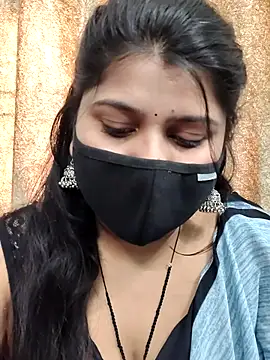 Hotty-simran online show from February 2026 04:44:02 AM