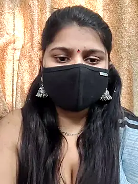 Hotty-simran online show from February 2026 04:43:01 AM
