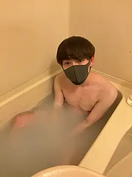 poketkuma online show from December 2025 04:39:02 PM