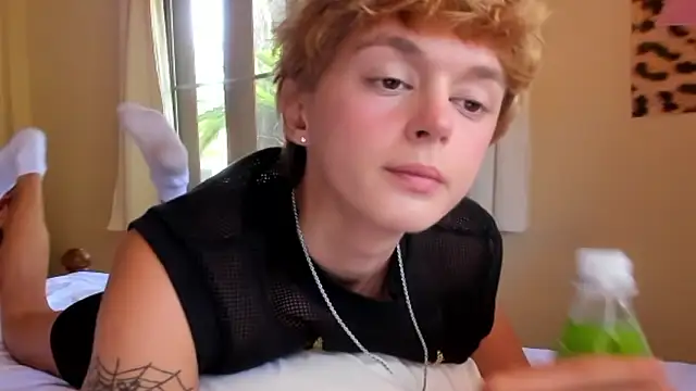 agelandreww online show from February 2026 05:42:01 AM