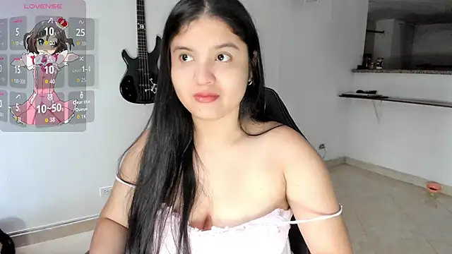 Snapshot of lilpervertgirl chatting on June 2026 09:31:02 PM lilpervertgirl online show from June 2026 09:31:02 PM