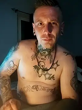 Snapshot of Schabernack1990 chatting on October 2025 12:47:02 AM Schabernack1990 online show from October 2025 12:47:02 AM