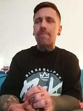 Schabernack1990 online show from February 2026 12:40:01 AM