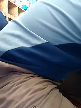 Snapshot of Srmotrs chatting on December 2025 06:59:02 AM Srmotrs online show from December 2025 06:59:02 AM