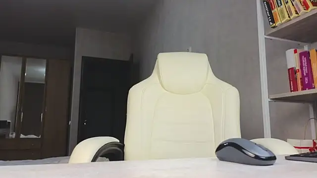 Marietta Castro online show from March 2026 04:06:02 PM